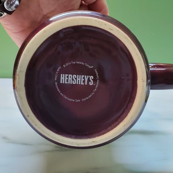 Mug - 2014 Hersey Chocolate - Picture 6 of 6